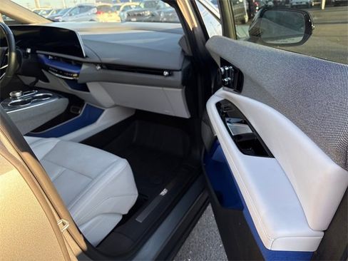 Used 2025 Cadillac Optiq Luxury 1 w/ LPO, Floor Liner Package image 23