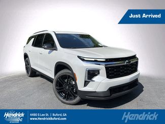 Used 2025 Chevrolet Traverse LT video 1