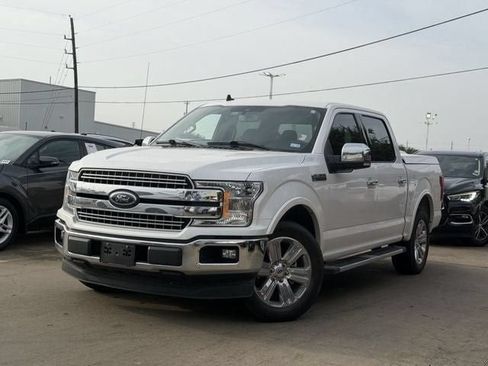 Used 2019 Ford F150 Lariat RWD image 2