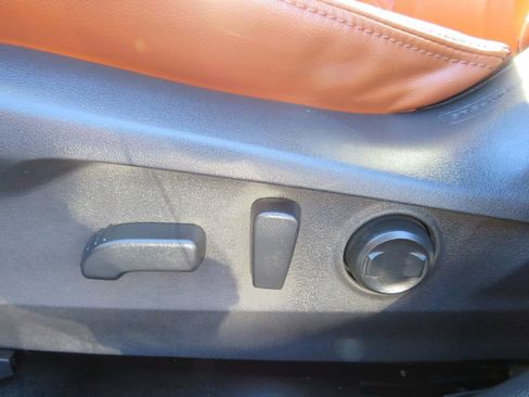 Used 2022 Subaru Legacy Touring XT image 28