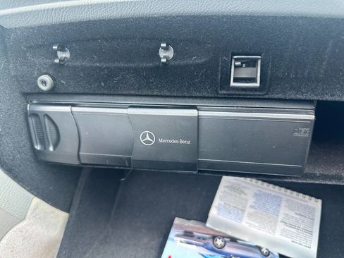 Used 2004 Mercedes-Benz CLK 500 Cabriolet image 35