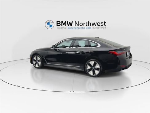 Used 2025 BMW i4 xDrive40i w/ Parking Assistance Package image 12