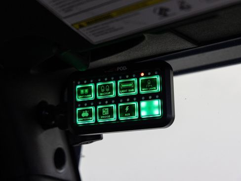 Used 2016 Jeep Wrangler Unlimited Rubicon image 21