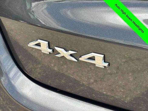 Used 2022 Jeep Compass Limited AWD/4WD image 36