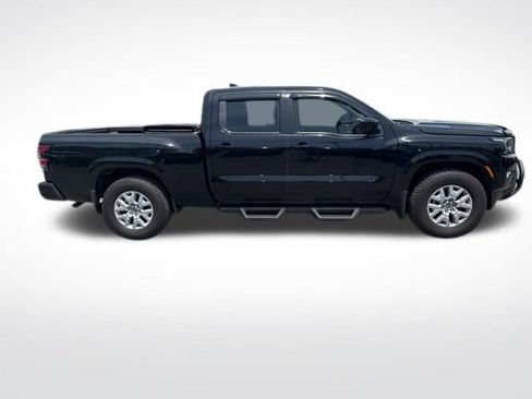 Used 2022 Nissan Frontier SV AWD/4WD image 7