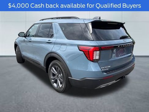 New 2026 Ford Explorer Active w/ Active Comfort Package AWD/4WD image 2