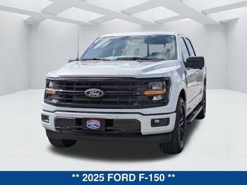 New 2025 Ford F150 XLT w/ Equipment Group 302A MID image 8