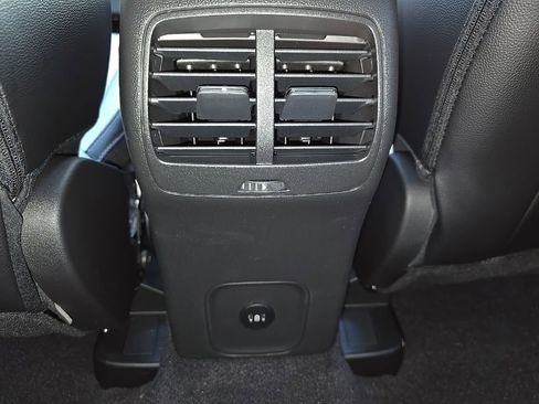 New 2026 Ford Escape SE w/ PHEV Premium Package image 39