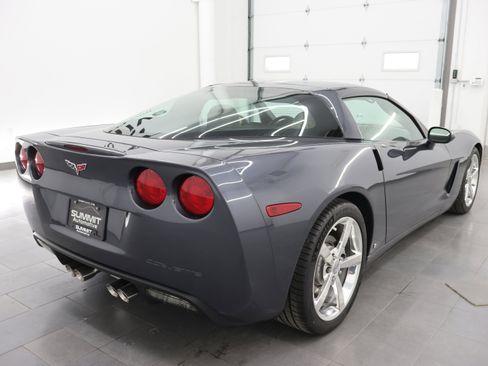 Used 2009 Chevrolet Corvette Coupe w/ Preferred Equipment Group RWD image 5