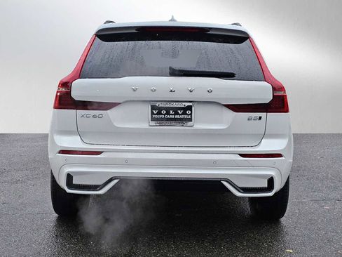 New 2026 Volvo XC60 B5 Plus w/ Climate Package image 6