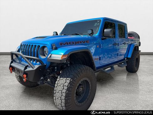 Used 2023 Jeep Gladiator Mojave w/ LED Lighting Group AWD/4WD image 9