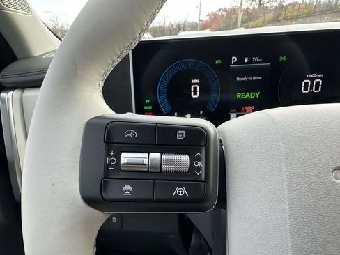 New 2026 Hyundai Santa Fe SE image 27