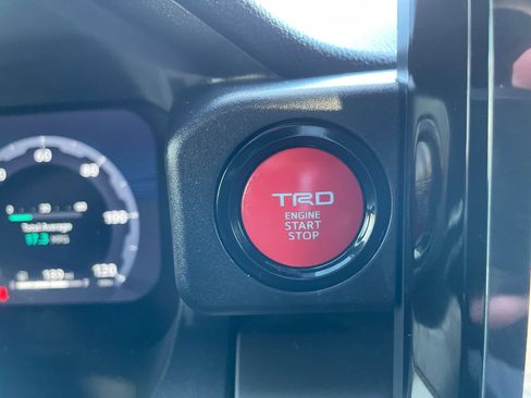 Used 2024 Toyota Tacoma TRD Sport image 24