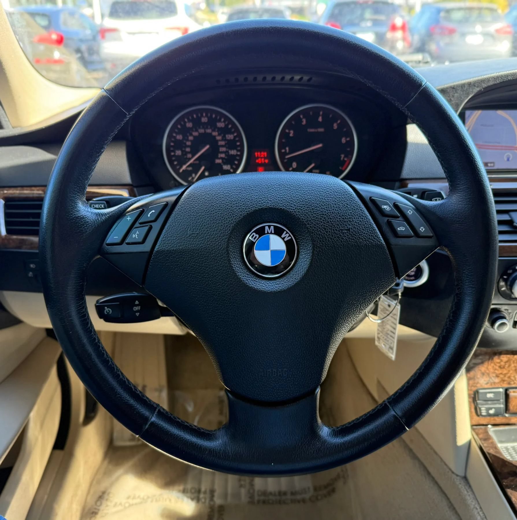 Used 2010 BMW 528i Sedan RWD image 12