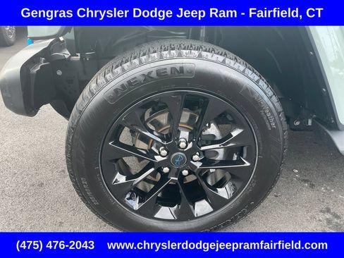 Used 2024 Jeep Wrangler Unlimited Sahara w/ Dual Top Group AWD/4WD image 13