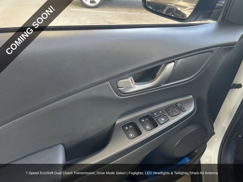 Used 2021 Hyundai Kona Limited w/ Cargo Package AWD/4WD image 11