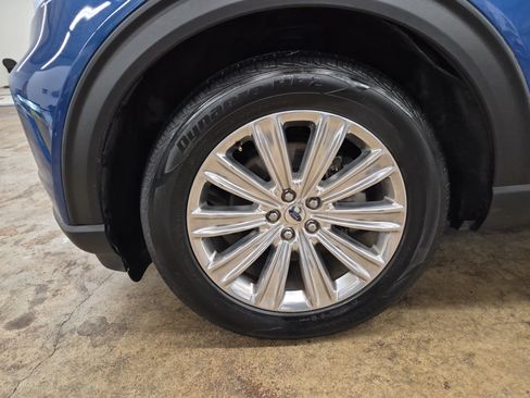 Used 2020 Ford Explorer Limited RWD image 7