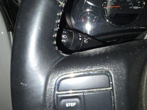 Used 2014 Jeep Wrangler Unlimited Sahara image 9