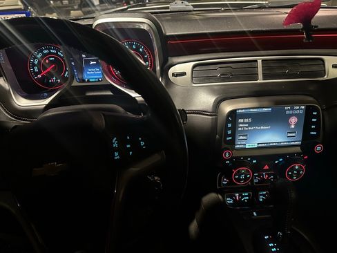 Used 2015 Chevrolet Camaro SS w/ RS Package image 11