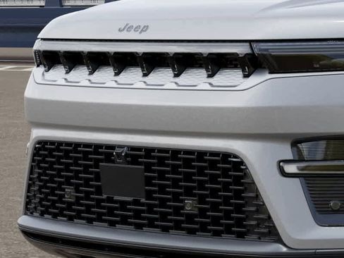 New 2026 Jeep Grand Wagoneer L 4WD w/ Premium Group I image 68