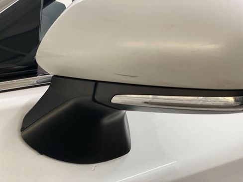 Used 2022 Toyota Avalon XLE image 37