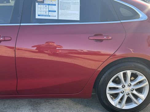 Used 2016 Chevrolet Malibu LT image 17