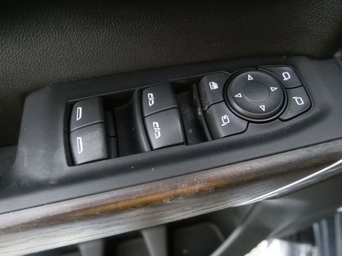 Used 2022 GMC Sierra 1500 Denali w/ LPO, GMC Protection Package image 12