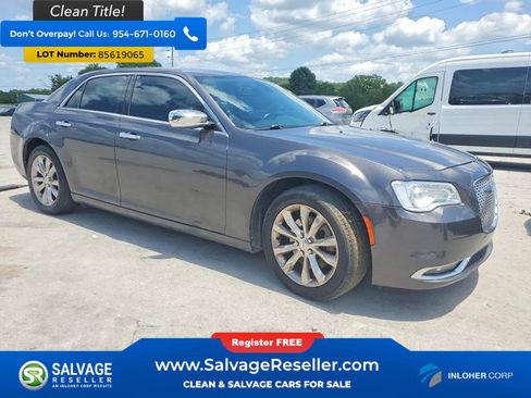 Used 2018 Chrysler 300 Limited AWD/4WD image 5