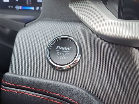 Used 2025 Ford Explorer ST-Line image 19