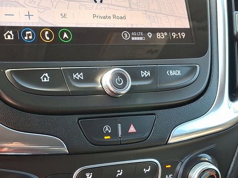 Used 2022 Chevrolet Equinox LT image 16