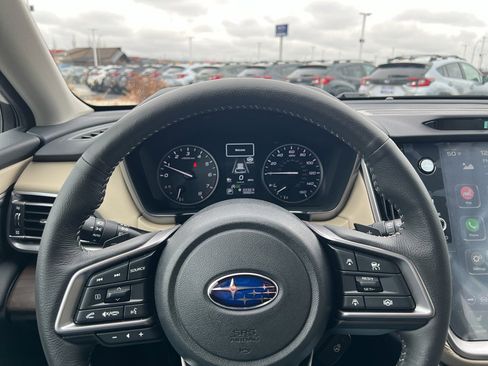 Certified 2025 Subaru Outback Limited image 11
