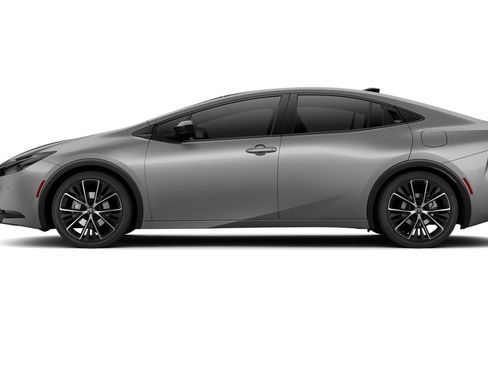 New 2026 Toyota Prius XLE FWD image 4