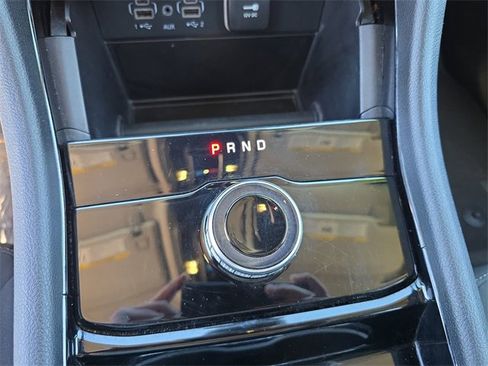 Certified 2023 Jeep Grand Cherokee L Laredo image 19