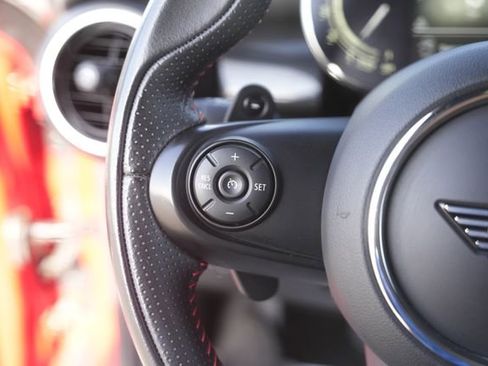 Used 2021 MINI Cooper S image 18