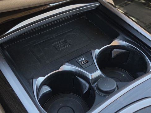 Certified 2022 BMW 740i xDrive image 23