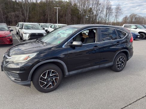 Used 2016 Honda CR-V SE image 1