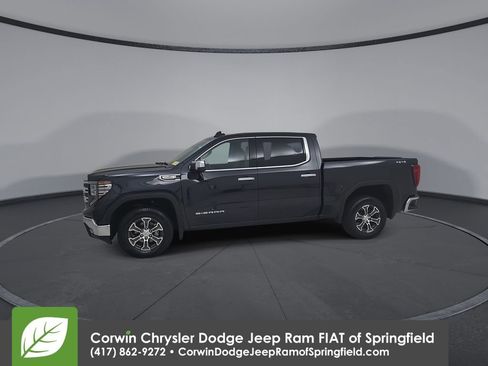 Used 2025 GMC Sierra 1500 SLT AWD/4WD image 8
