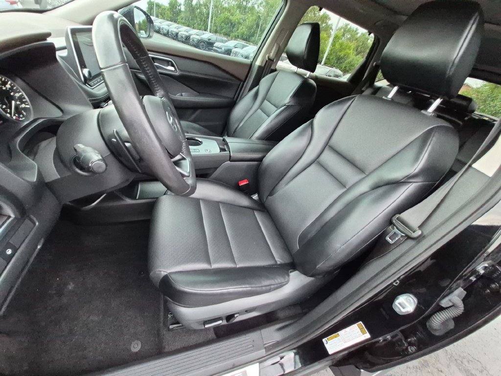 Used 2021 Nissan Rogue SV w/ Premium Package FWD image 11