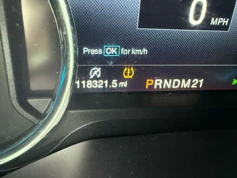 Used 2015 Ford F150 Lariat image 19