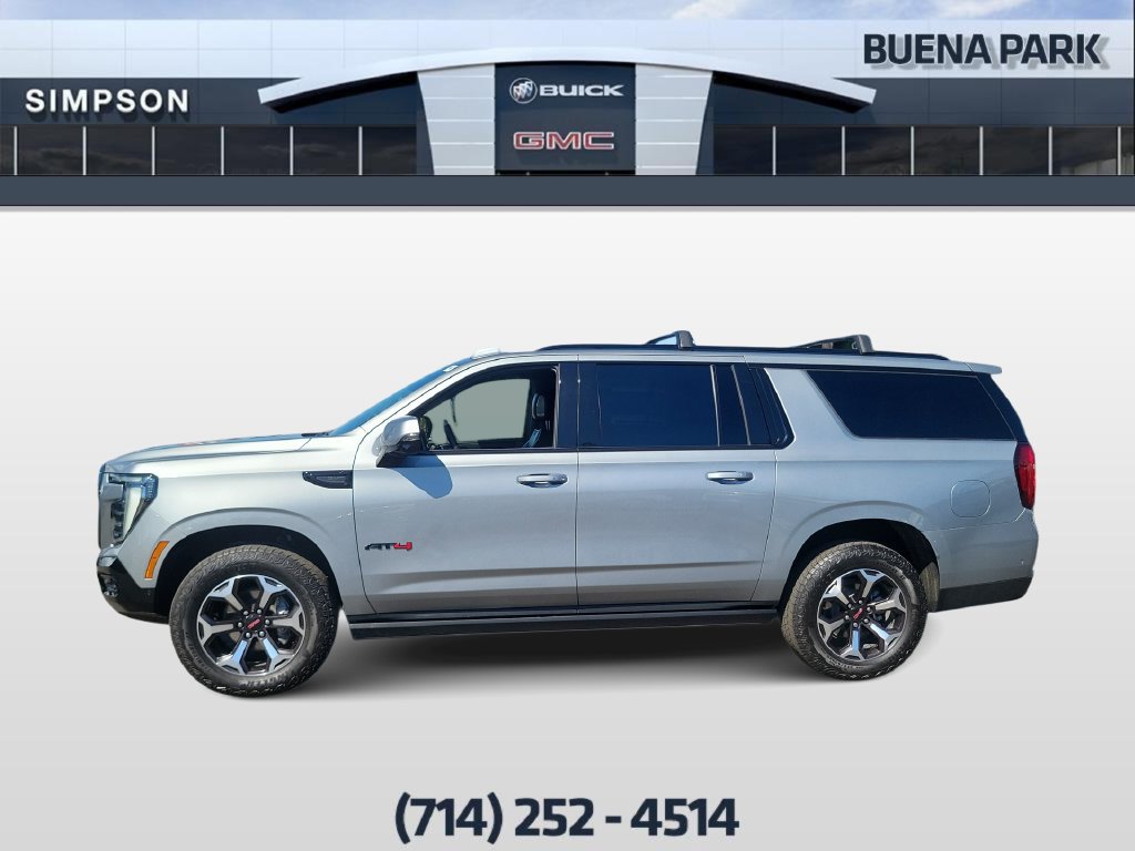 Used 2025 GMC Yukon XL AT4 Ultimate AWD/4WD image 5