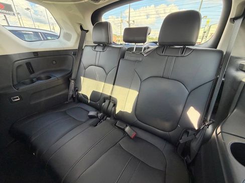 Used 2023 Honda Pilot Elite image 21