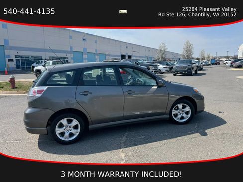 Used 2006 Toyota Matrix XR FWD image 14