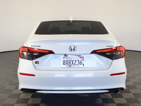 Used 2022 Honda Civic Sport image 5