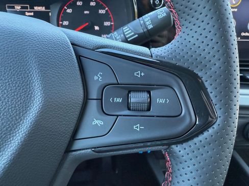 New 2026 Chevrolet Trax RS w/ Driver Confidence Package image 33