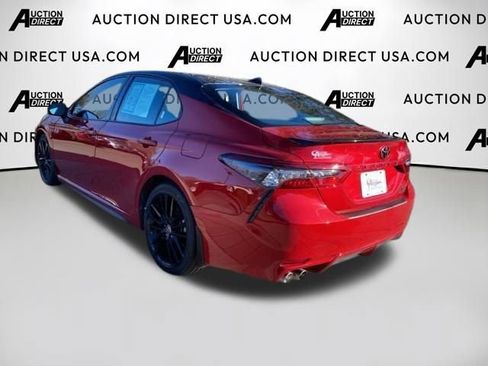 Used 2023 Toyota Camry XSE image 6