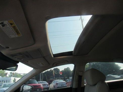Used 2021 Honda Accord EX-L image 12