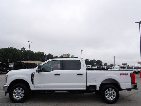 Used 2024 Ford F250 XLT w/ FX4 Off-Road Package AWD/4WD image 59