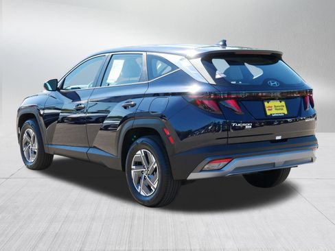 Used 2026 Hyundai Tucson Blue SE AWD/4WD image 5