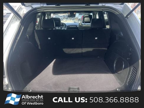 Used 2022 Jeep Grand Cherokee Limited w/ Trailer Tow Group IV AWD/4WD image 15