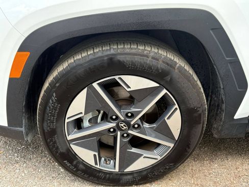 Used 2025 Hyundai Tucson SEL FWD image 31